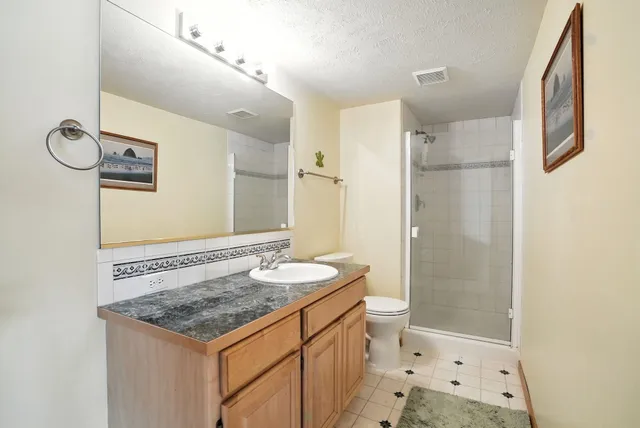 $927,500 | 1607 East Wildflower Lane, Spokane, WA 99224