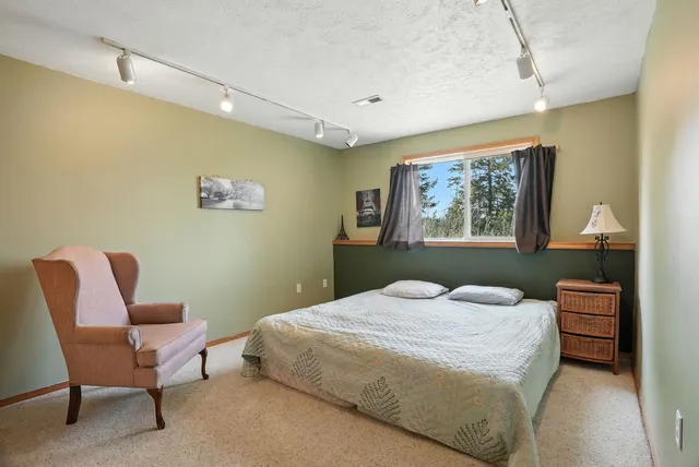 $927,500 | 1607 East Wildflower Lane, Spokane, WA 99224