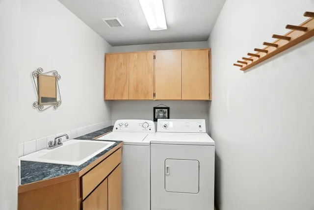 $927,500 | 1607 East Wildflower Lane, Spokane, WA 99224