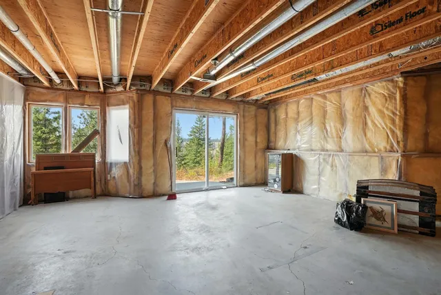 $927,500 | 1607 East Wildflower Lane, Spokane, WA 99224