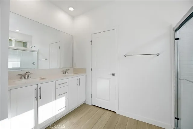 $713,416 | 27315 Bear Creek Lane, Valencia, CA 91381