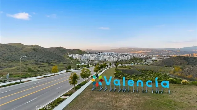 $713,416 | 27315 Bear Creek Lane, Valencia, CA 91381