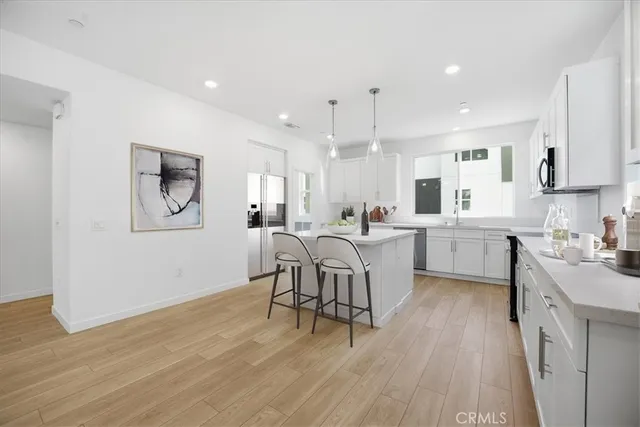 $713,416 | 27315 Bear Creek Lane, Valencia, CA 91381