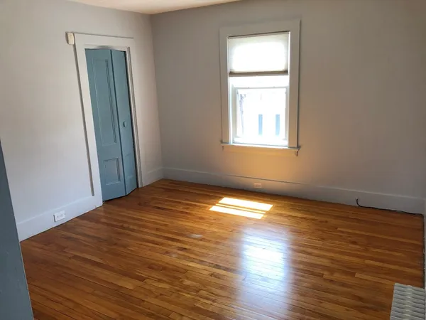 $2,350 | 11 Crescent Square, Unit 4, Newton, MA 02458