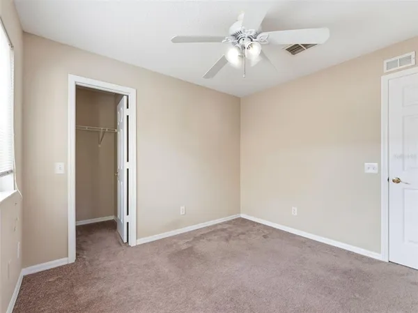 $2,000 | 15123 Deer Meadow Drive, Lutz, FL 33559