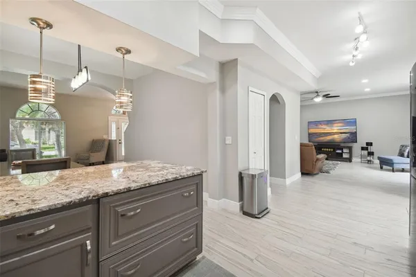 $3,300 | 19426 Sandy Springs Circle, Lutz, FL 33558