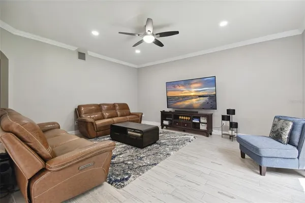 $3,300 | 19426 Sandy Springs Circle, Lutz, FL 33558