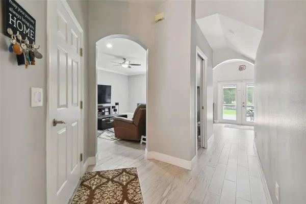 $3,300 | 19426 Sandy Springs Circle, Lutz, FL 33558