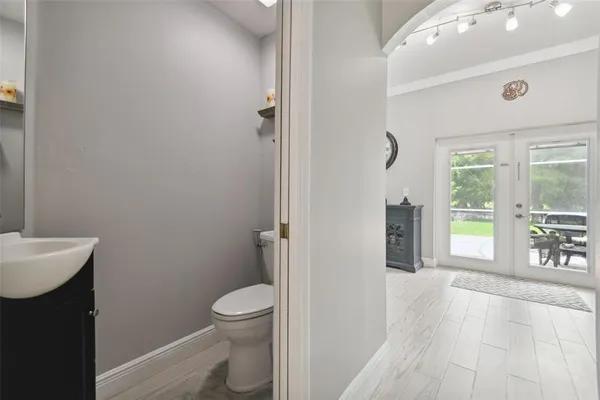 $3,300 | 19426 Sandy Springs Circle, Lutz, FL 33558