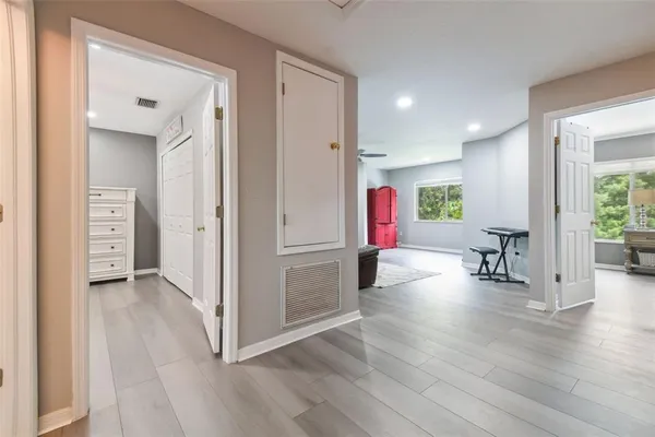 $3,300 | 19426 Sandy Springs Circle, Lutz, FL 33558