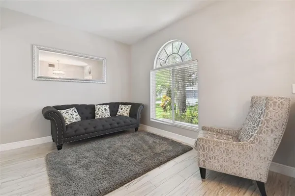 $3,300 | 19426 Sandy Springs Circle, Lutz, FL 33558