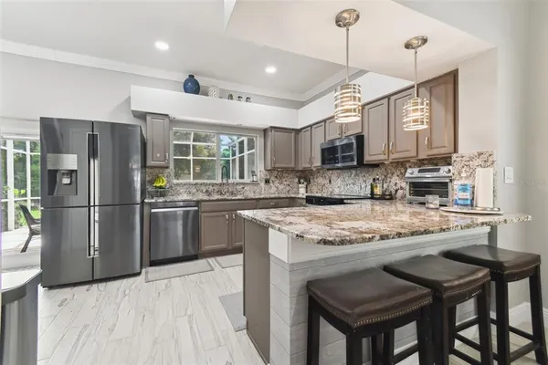 $3,300 | 19426 Sandy Springs Circle, Lutz, FL 33558