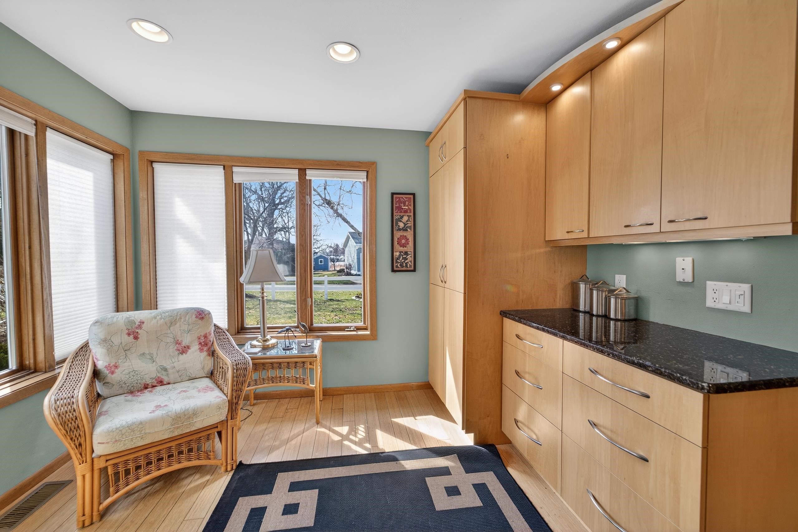 5316 Lighthouse Bay Drive Madison, WI 53704 - Photo 13 of 51