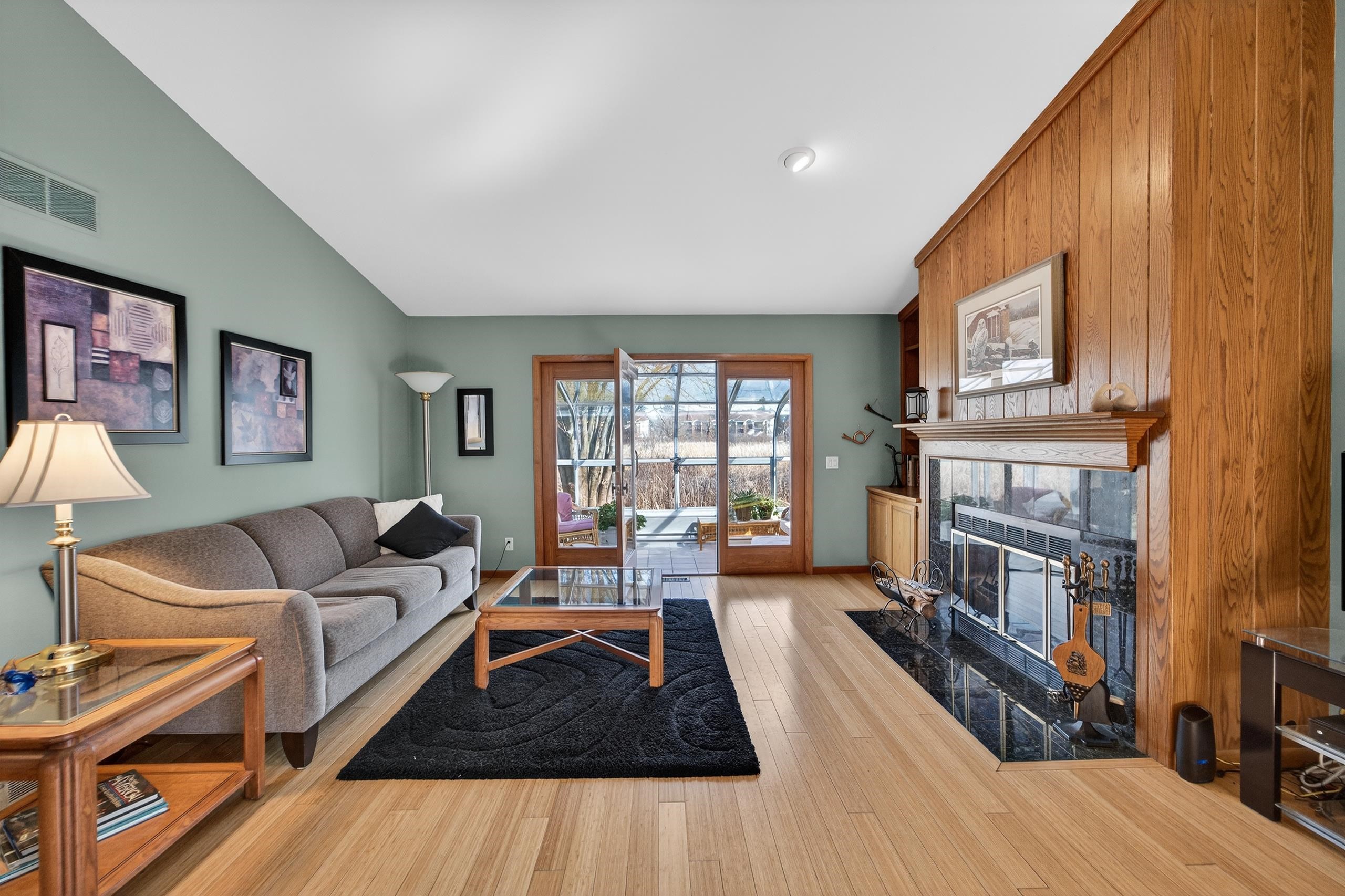 5316 Lighthouse Bay Drive Madison, WI 53704 - Photo 4 of 51