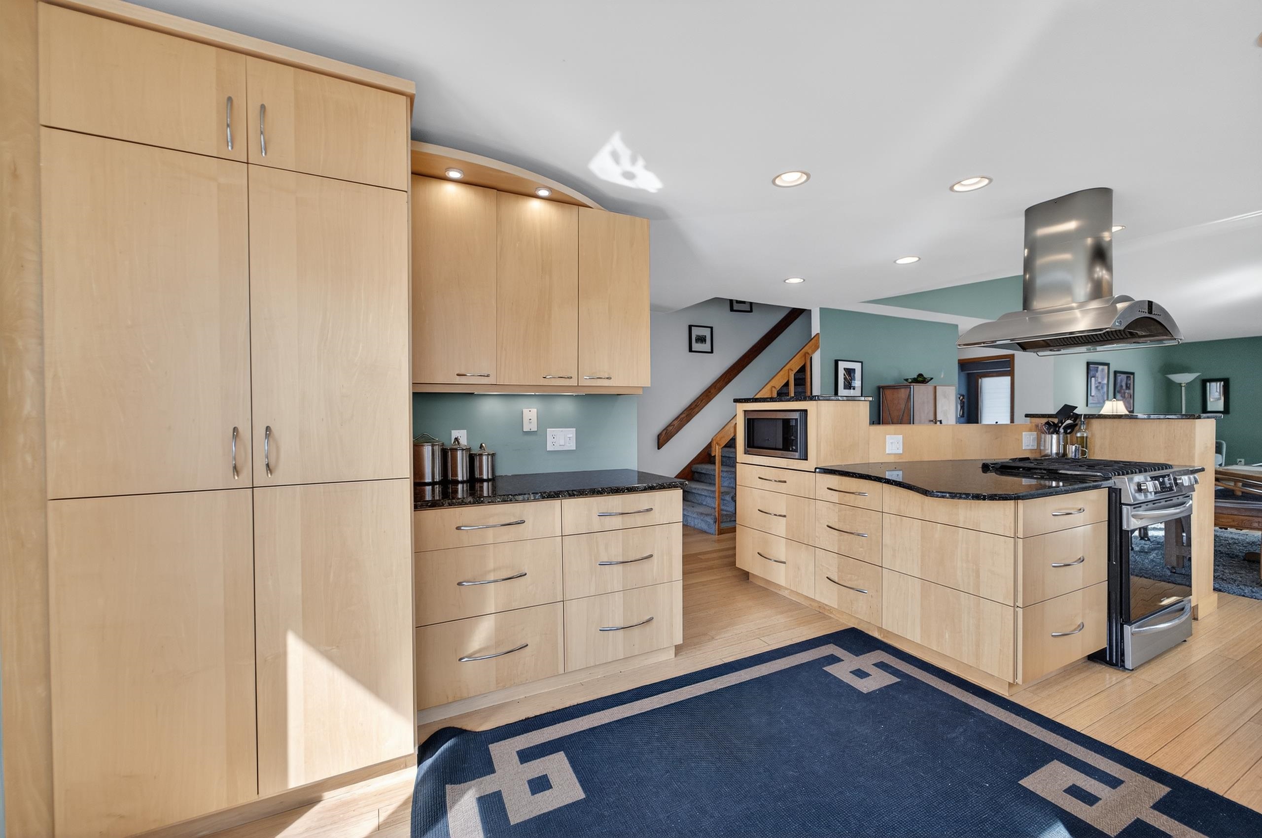 5316 Lighthouse Bay Drive Madison, WI 53704 - Photo 8 of 51