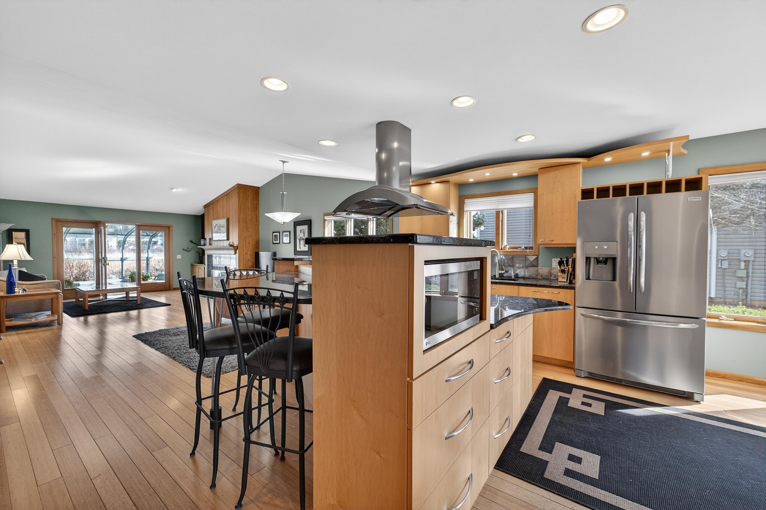 5316 Lighthouse Bay Drive Madison, WI 53704 - Photo 9 of 51