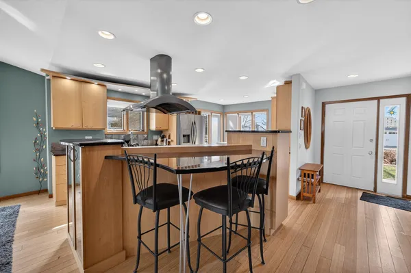 $675,000 | 5316 Lighthouse Bay Drive, Madison, WI 53704