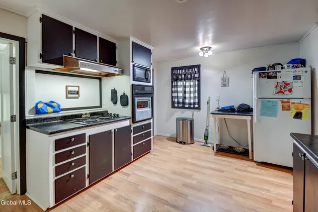 $170,000 | 8 Lower Prospect Street, Fonda, NY 12068