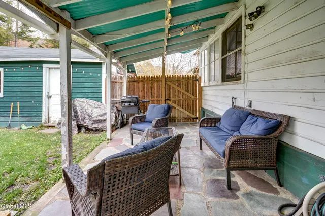 $170,000 | 8 Lower Prospect Street, Fonda, NY 12068