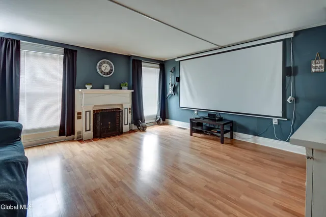 $170,000 | 8 Lower Prospect Street, Fonda, NY 12068