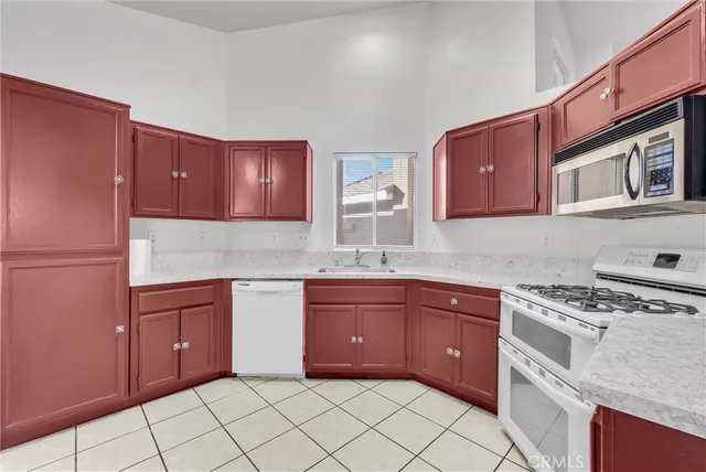 $475,000 | 9369 Dragon Tree Drive, Hesperia, CA 92344