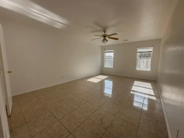 $1,900 | 3806 Fieldcrest Drive, Killeen, TX 76549