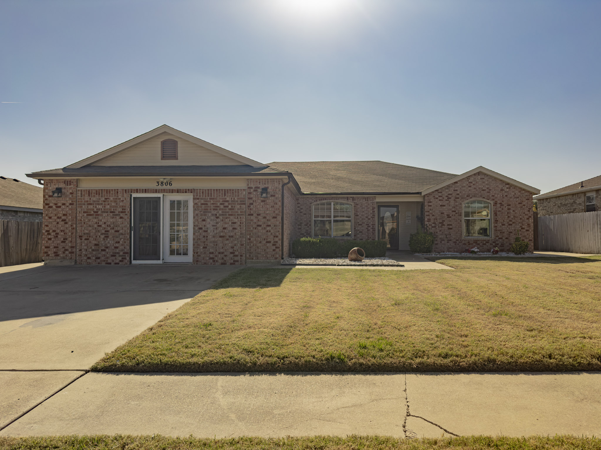 3806 Fieldcrest Drive Killeen, TX 76549 - Photo 33 of 33 a front view of a house with a yard