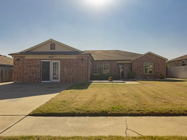 $1,900 | 3806 Fieldcrest Drive, Killeen, TX 76549