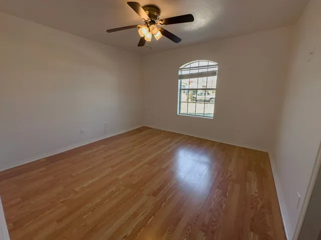 $1,900 | 3806 Fieldcrest Drive, Killeen, TX 76549