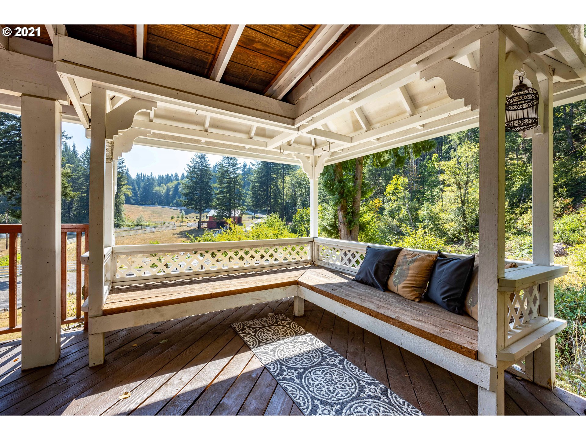 912 Scott Road Stevenson, WA 98648 - Photo 4 of 32 Gallery Image 4