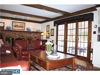 559 Sentinel Road Moorestown, NJ 08057 - Photo 4 of 12