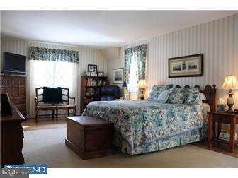 559 Sentinel Road Moorestown, NJ 08057 - Photo 8 of 12