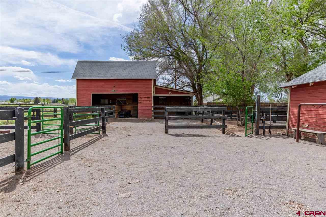 63026 Spring Creek Road Montrose, CO 81403 - Photo 26 of 35 Gallery Image 26