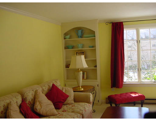 90 Monadnock Road Worcester, MA 01609 - Photo 3 of 14 Gallery Image 3