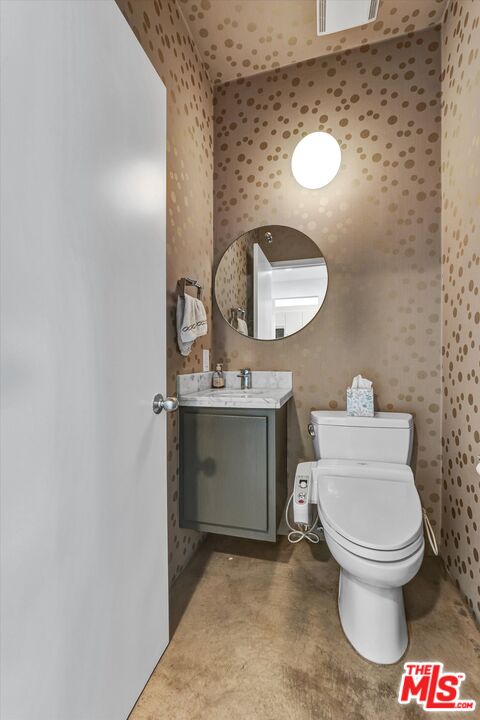 1 Spinnaker Street, Unit 2 Marina del Rey, CA 90292 - Photo 21 of 28