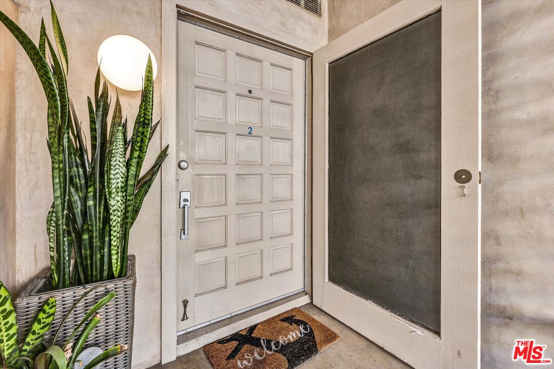 1 Spinnaker Street, Unit 2 Marina del Rey, CA 90292 - Photo 27 of 28