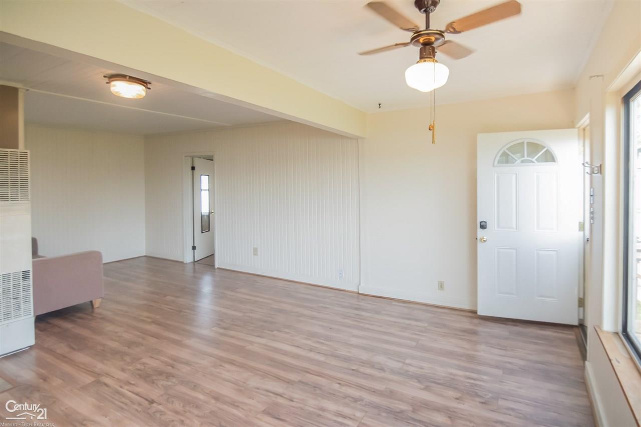 9239 North River Road Algonac, MI 48001 - Photo 18 of 51