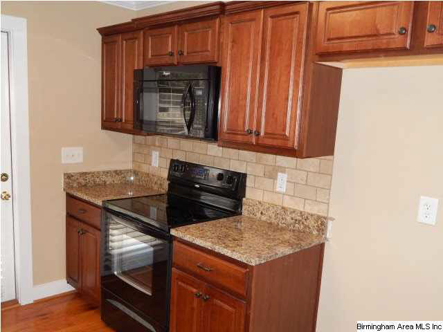 108 Moss Stone Lane Calera, AL 35040 - Photo 5 of 9