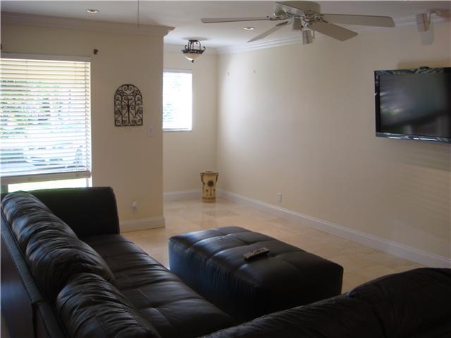 721 West Camino Real Boca Raton, FL 33486 - Photo 5 of 24 Additional Photo