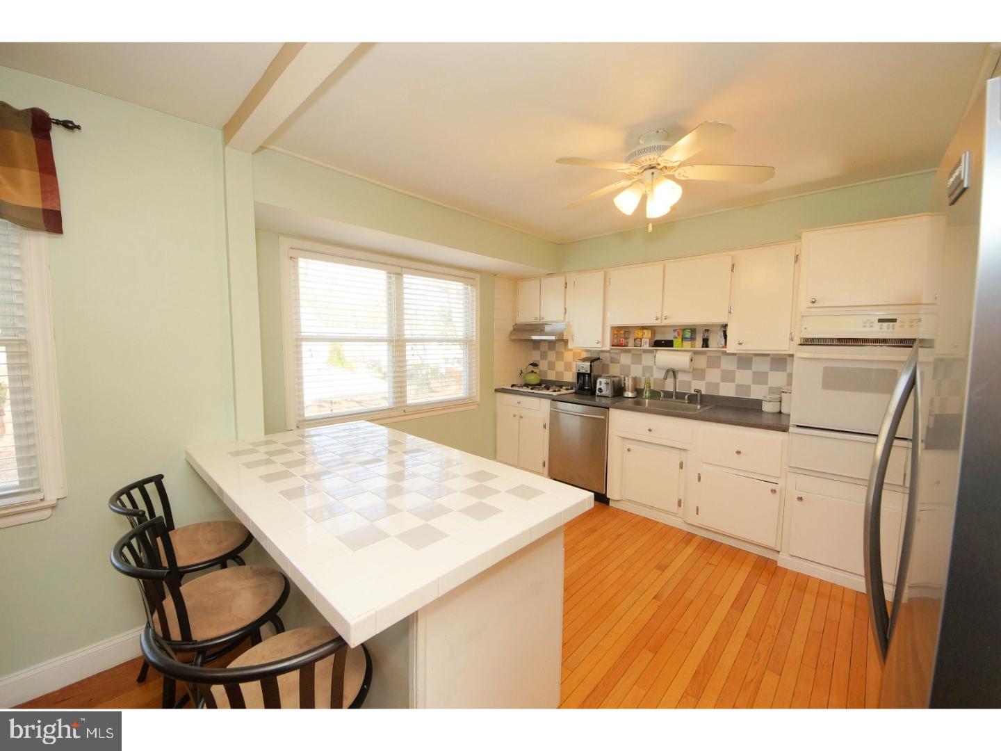10 Hilton Road Mount Holly, NJ 08060 - Photo 12 of 24 Kitchen