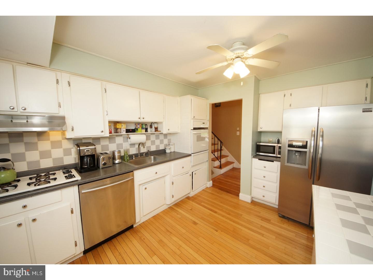 10 Hilton Road Mount Holly, NJ 08060 - Photo 10 of 24 Kitchen