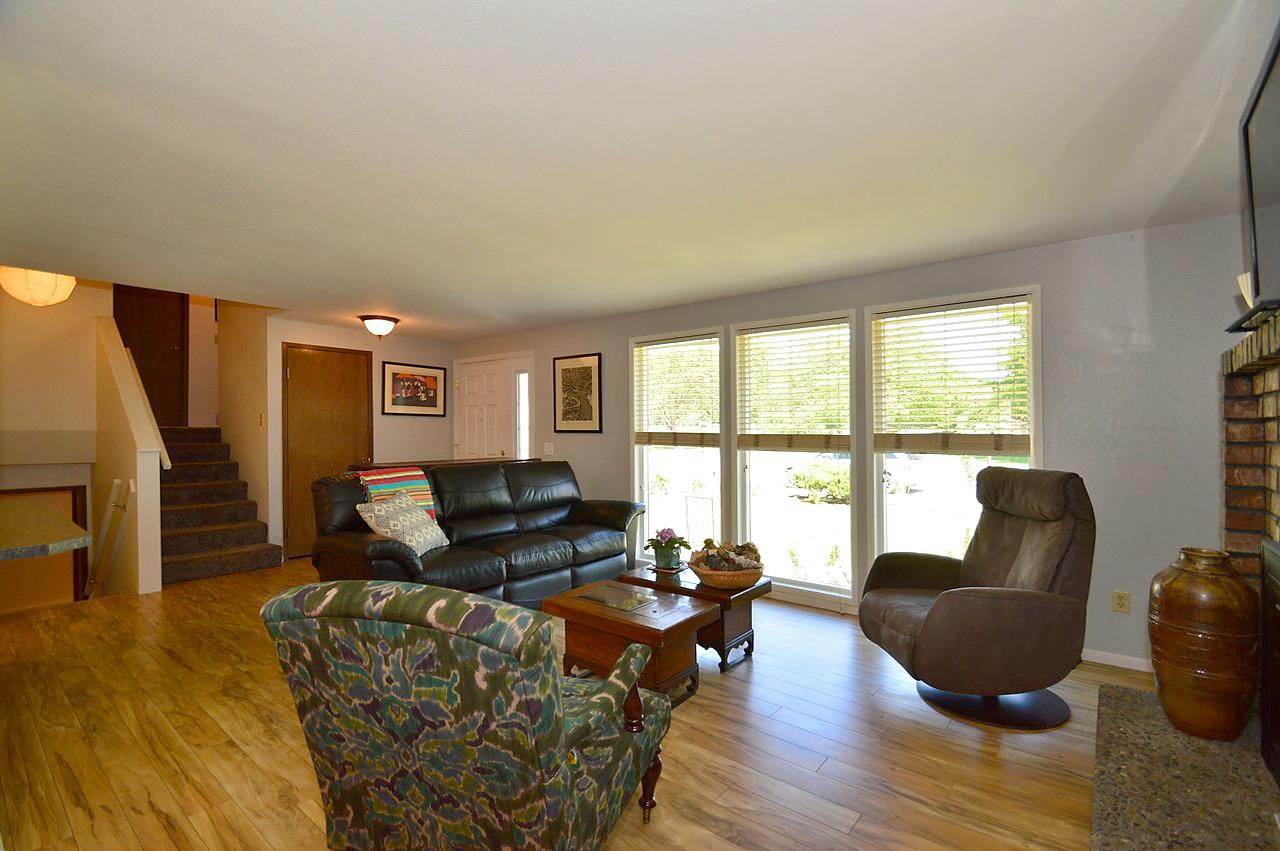 5405 North Evergreen Road Spokane, WA 99216 - Photo 4 of 20