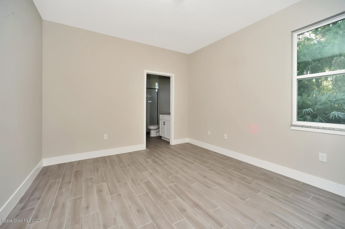 376 Sarah Road Southwest Palm Bay, FL 32908 - Photo 11 of 14 18