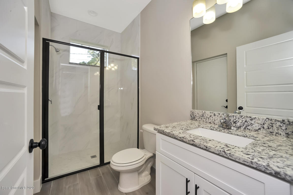 376 Sarah Road Southwest Palm Bay, FL 32908 - Photo 12 of 14 16