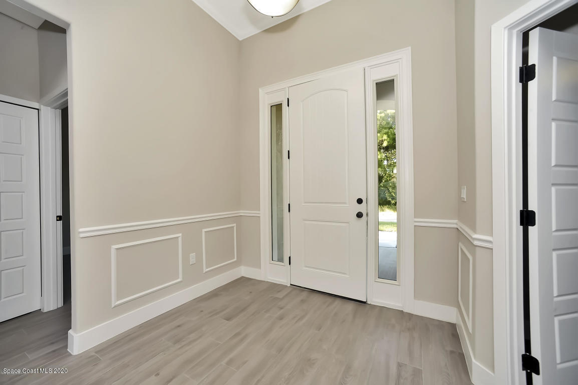 376 Sarah Road Southwest Palm Bay, FL 32908 - Photo 14 of 14 21