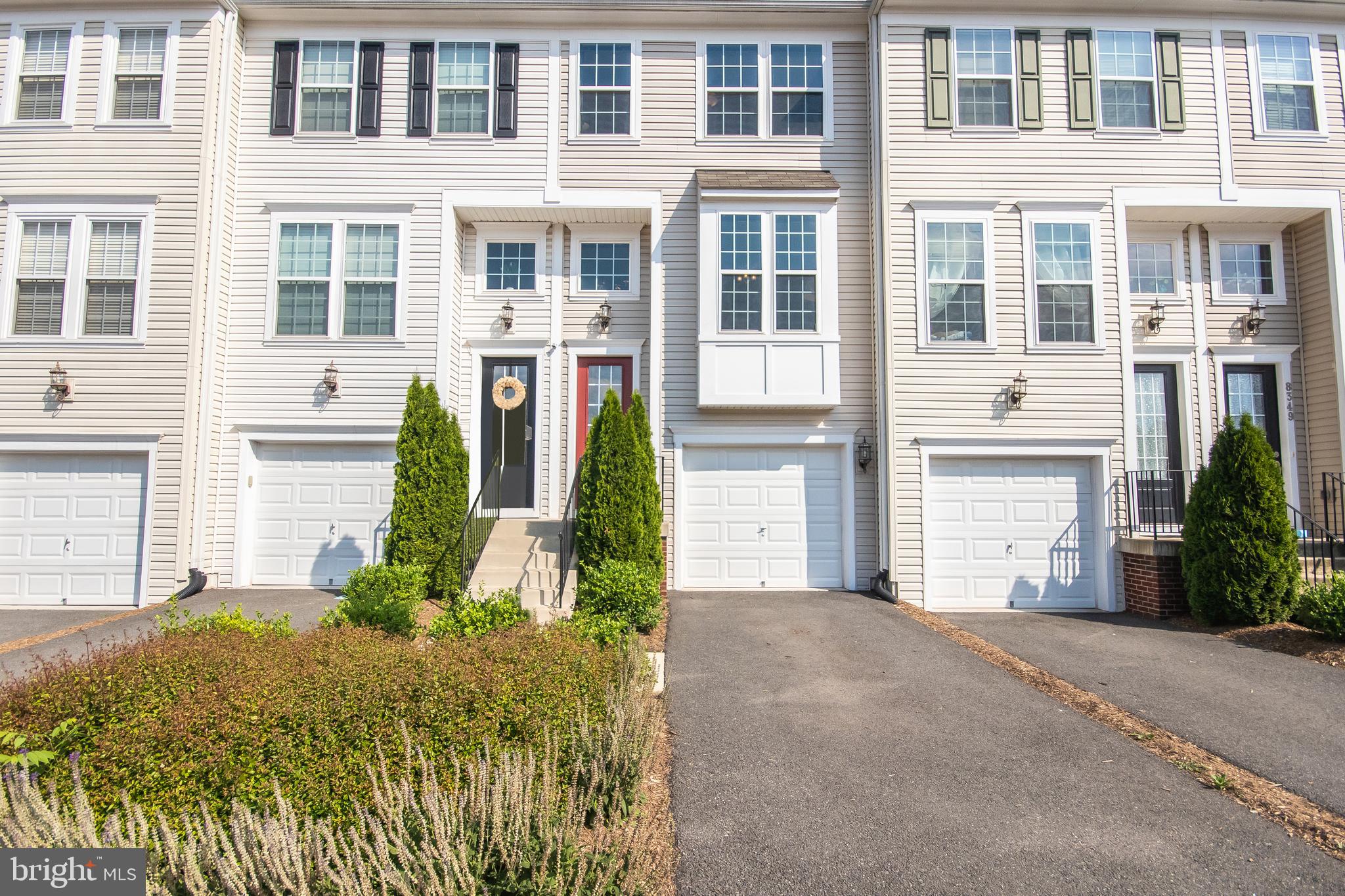 8345 Scotland Loop Manassas, VA 20109 - Photo 1 of 28 Font Exterior