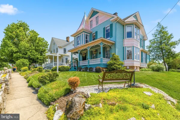 $450,000 | 307 Church Street, New Windsor, MD 21776