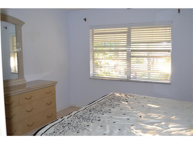 1917 Southwest Palm City Road, Unit 9H Stuart, FL 34994 - Photo 13 of 26 20140212105447981834000000-o