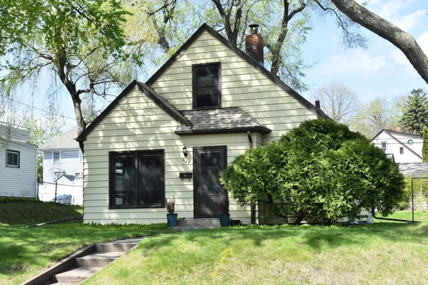 $290,000 | 4148 Madison Street Northeast, Columbia Heights, MN 55421