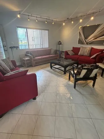 $3,500 | 15109 Ashland Drive, Unit 323, Delray Beach, FL 33484